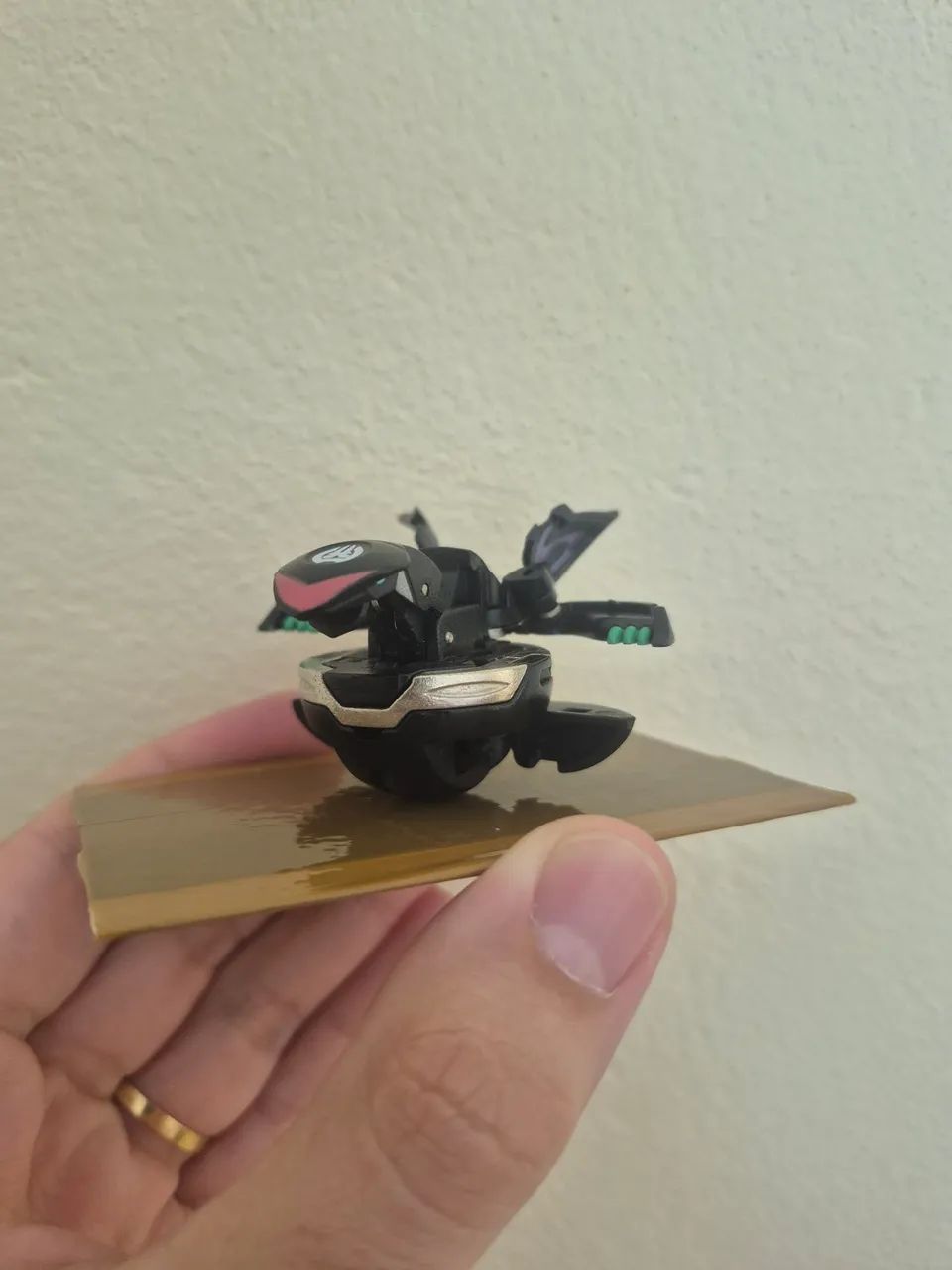 Bakugan Darkus Infinity Dragonoid - Foto 2