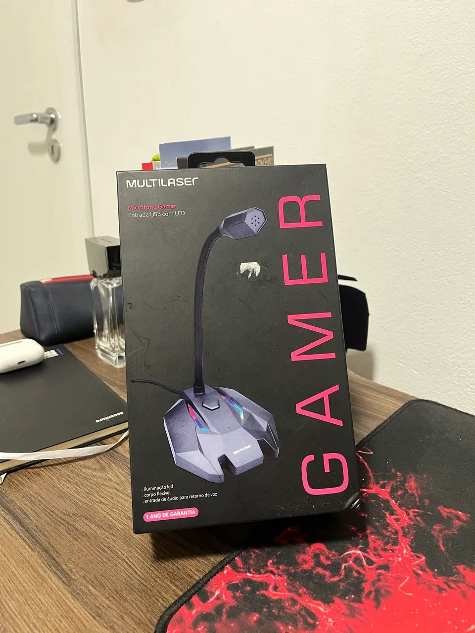 Microfone Gamer Multilaser USB com LED RGB - NOVO ?