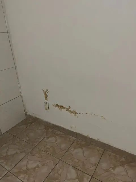 APARTAMENTO DE 01 QUARTO EM OLARIA 