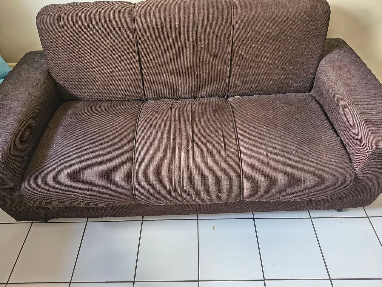 Sofá 3 lugares