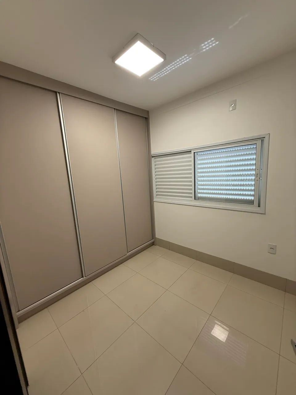 Apartamento com área externa e 3 suítes - Aceito Imóvel em Montes Claros e Patos - Foto 2