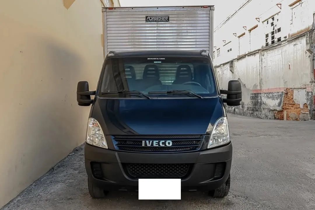 IVECO DAILY 35S14 Ano 2012