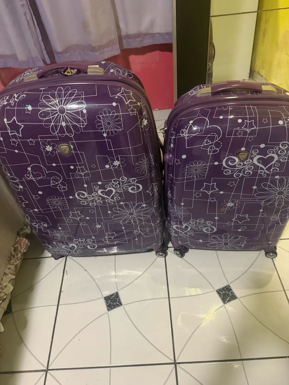 Vendo 2 malas novas belíssimas 300 - Foto 2