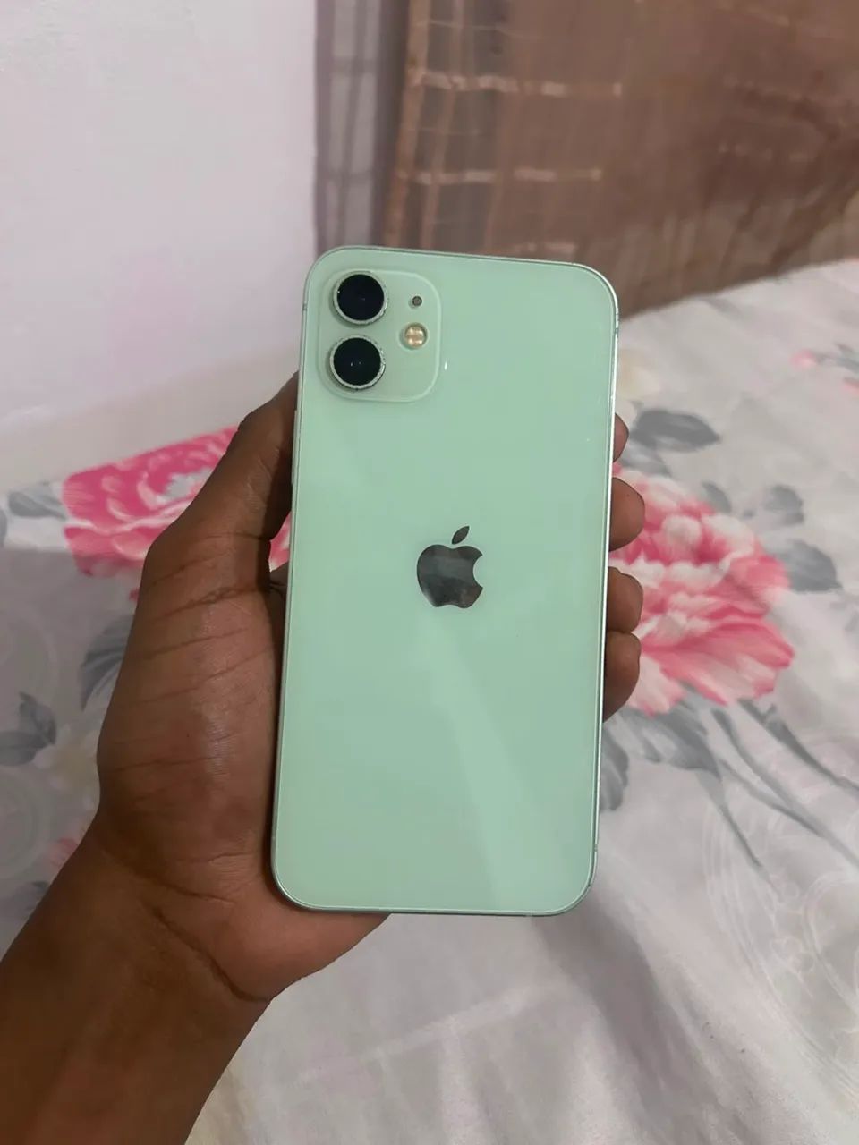 iPhone 12 conservado  - Foto 3