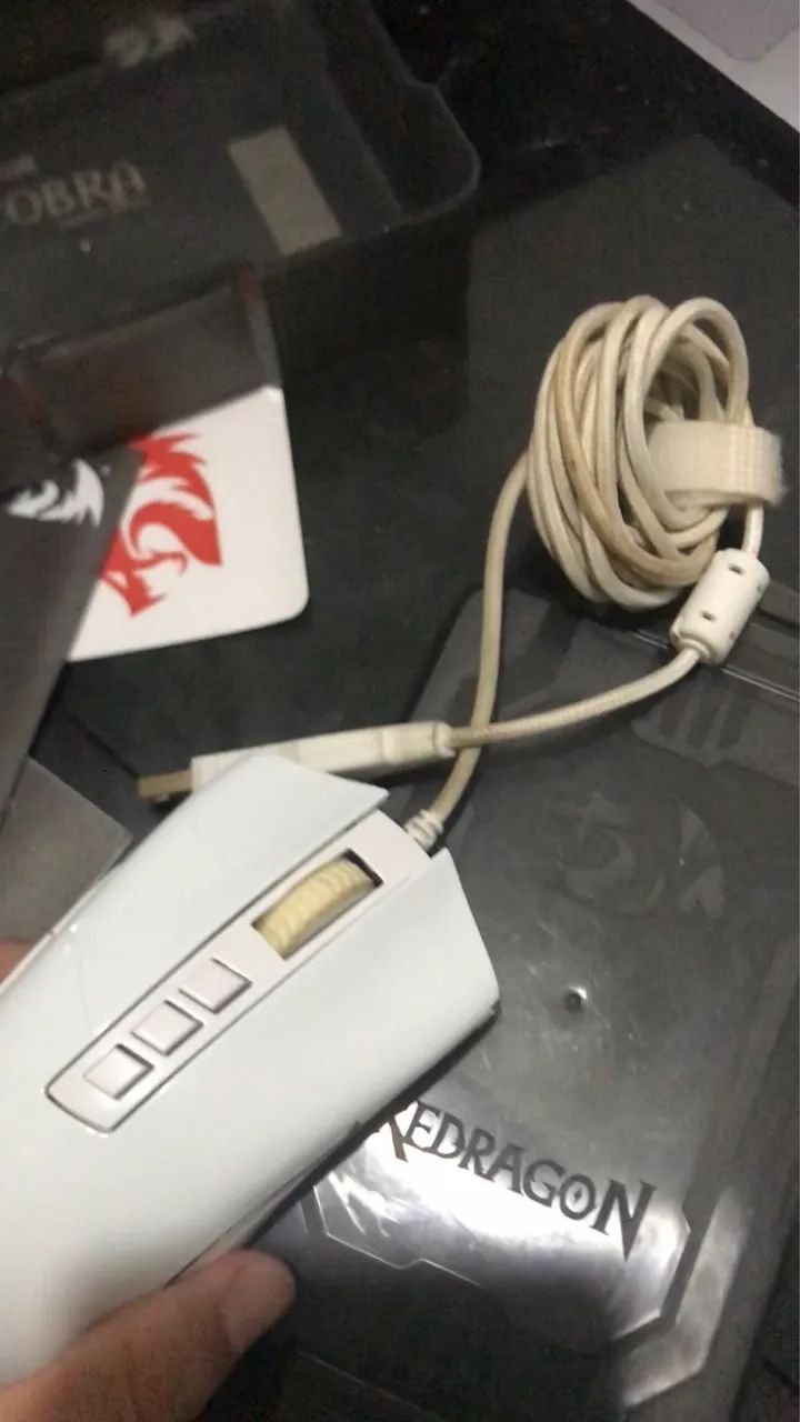 Mouse m711 cobra branco!