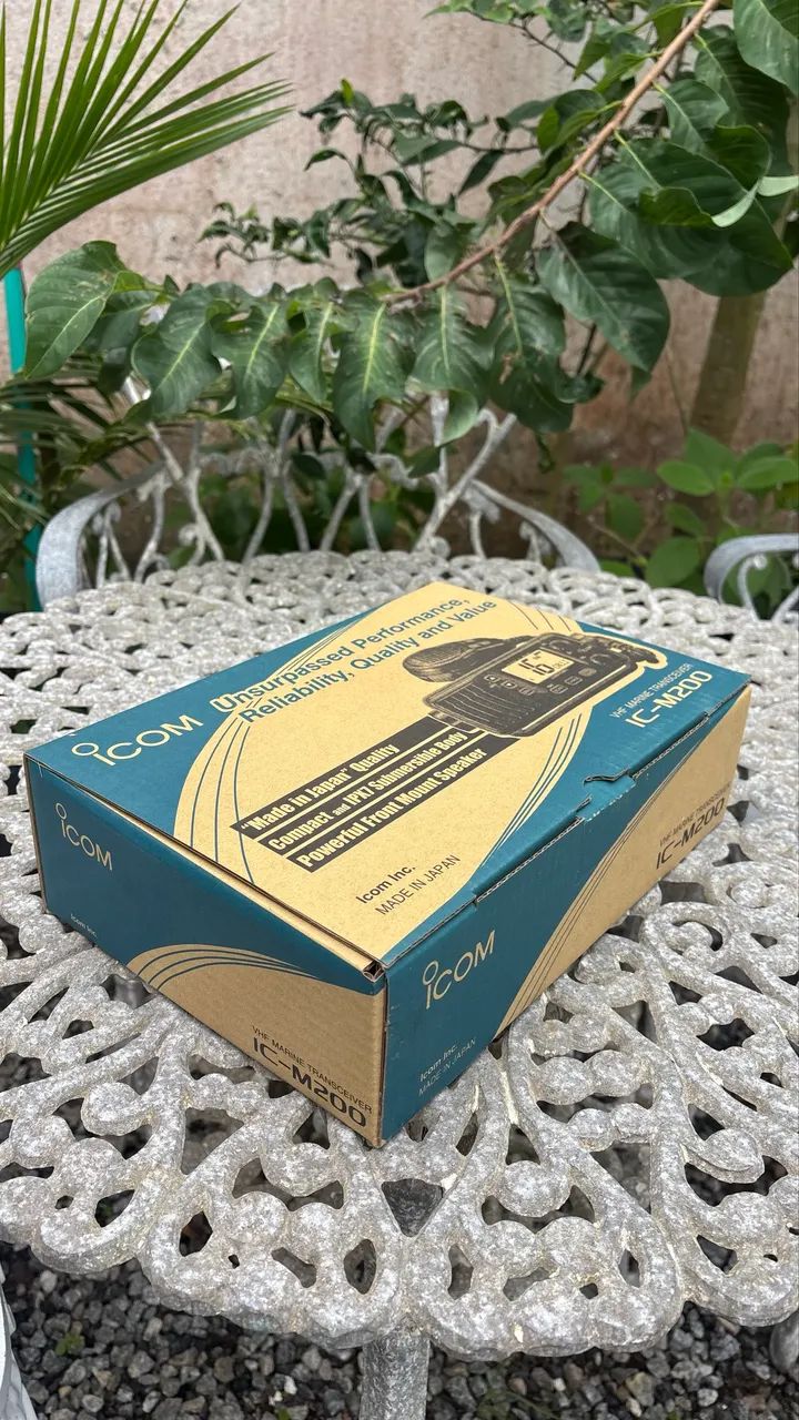 Rádio VHF Marítimo ICOM IC-M200