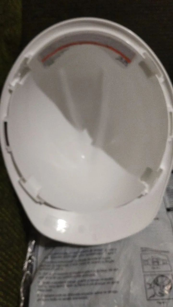 Cinto se segurança e capacete  - Foto 5