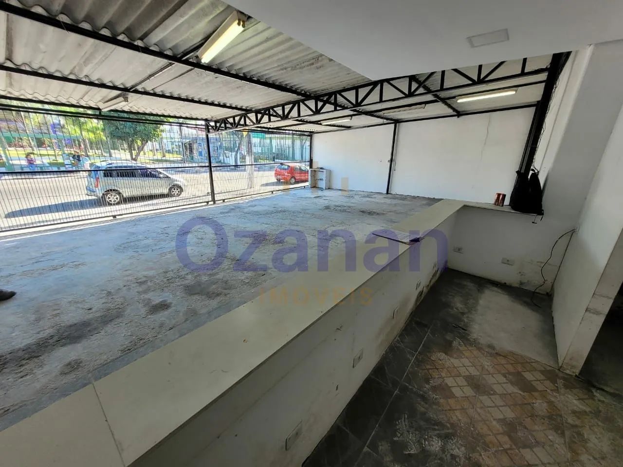 SALÃO DE ESQUINA EM ROCHDALE - Foto 4