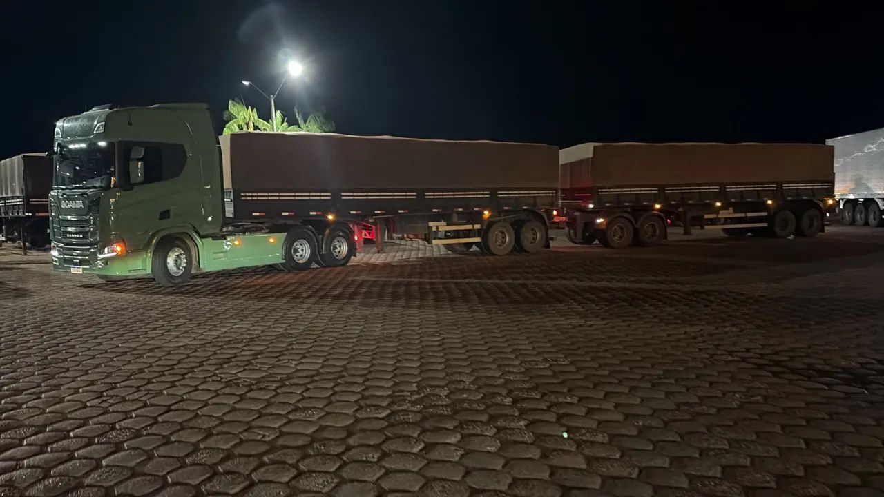 Carreta Rodotrem facchini 