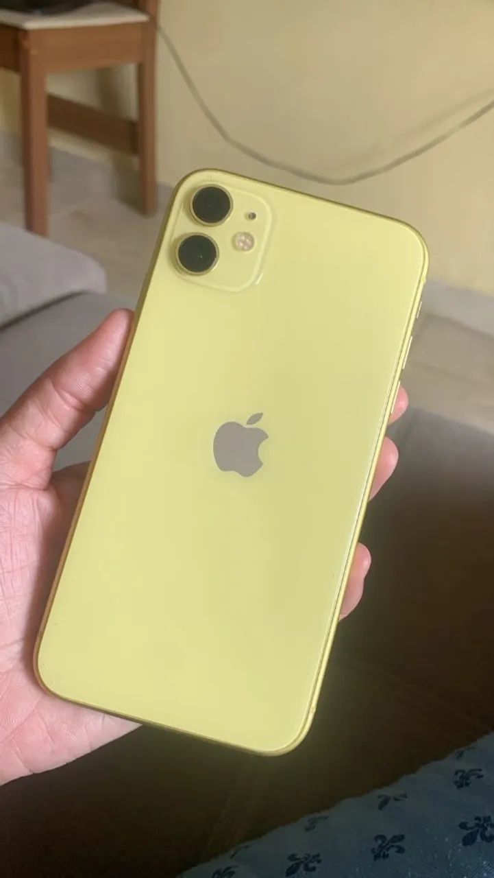 IPHONE 11 PARA RETIRADA DE PEÇA 