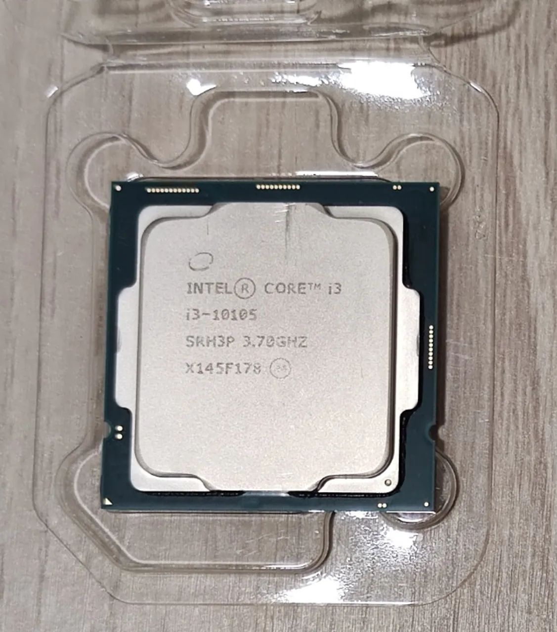Processador Intel i3 10105 - Com vídeo integrado !