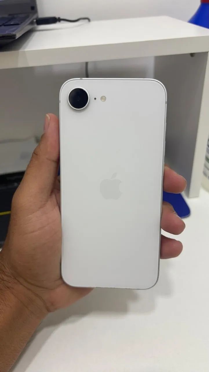 iPhone 16e 128GB