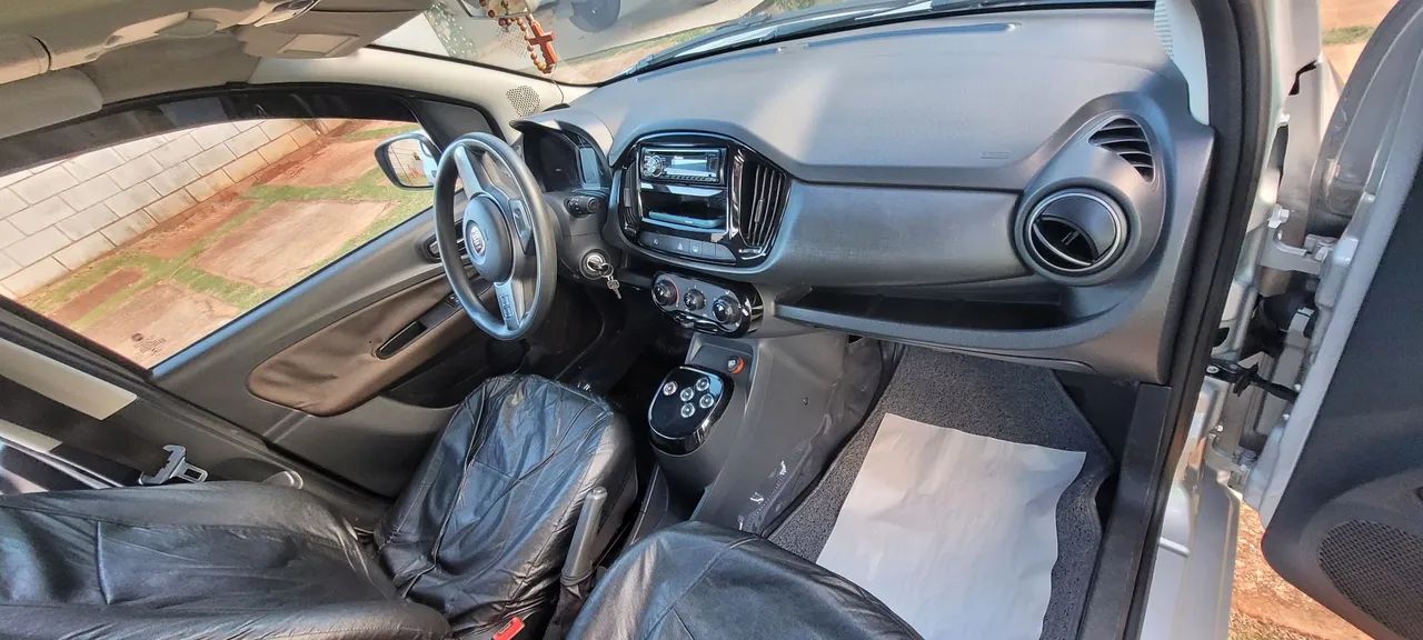 Fiat Uno WAY 1.4 EVO Fire Flex 8V 5P 2015 - Foto 5