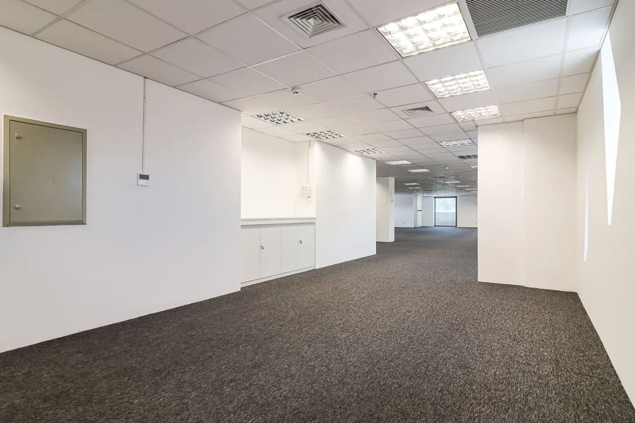 Sala comercial na Rua Luiz Seráphico Júnior, 511 - Conjunto 141  316 m² - Foto 3