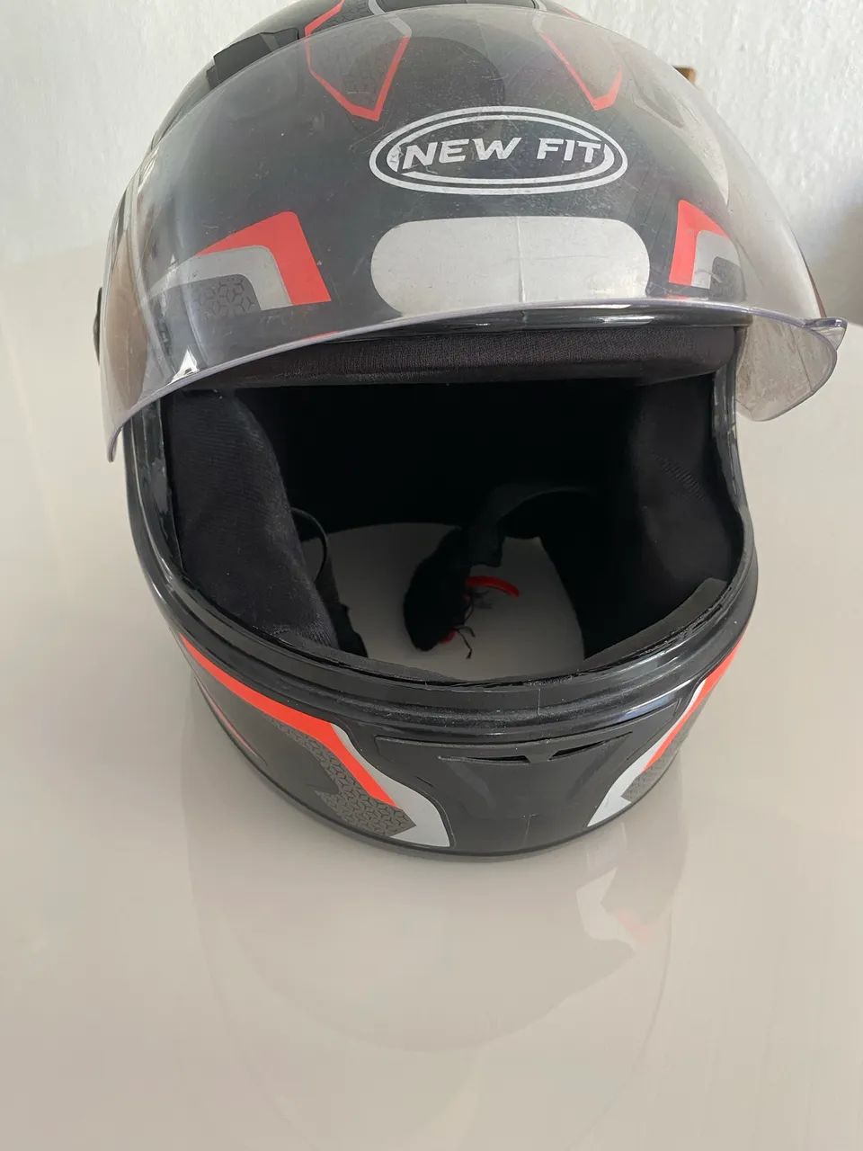 Vende-se capacete tamanho 60 - Foto 4