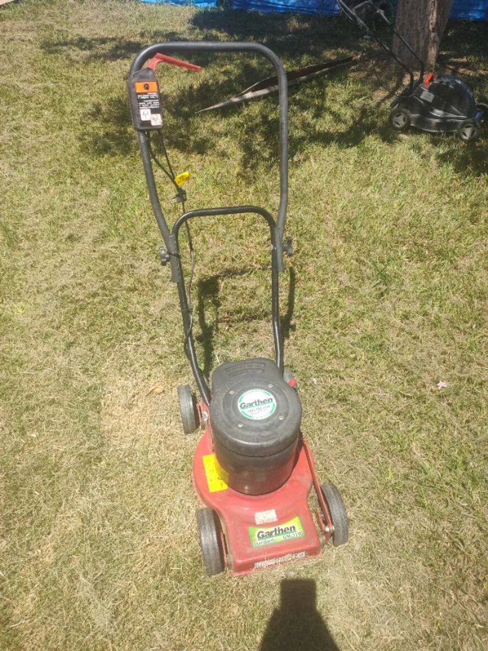 Cortador de grama Elétrico Garthen 1.100 W GM-1100 (127v) - Foto 5