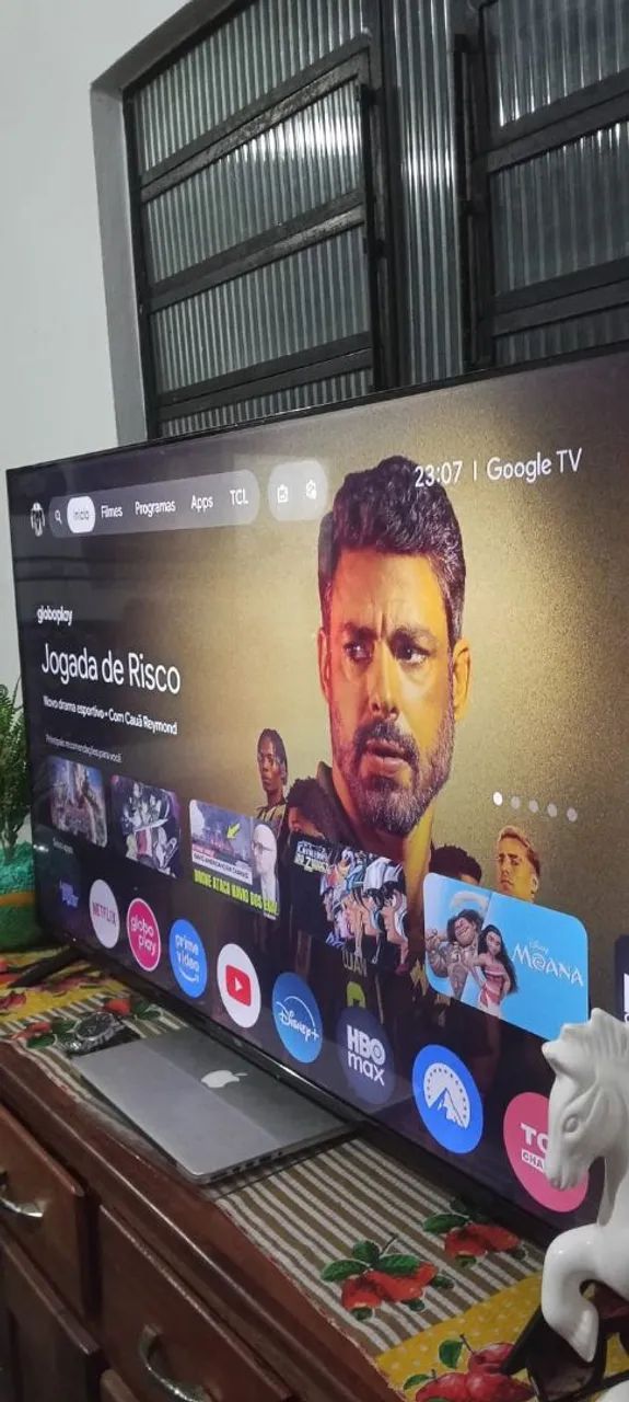 Vendo essa tv da marca TCL de 50 polegadas SMART Android 4k 
