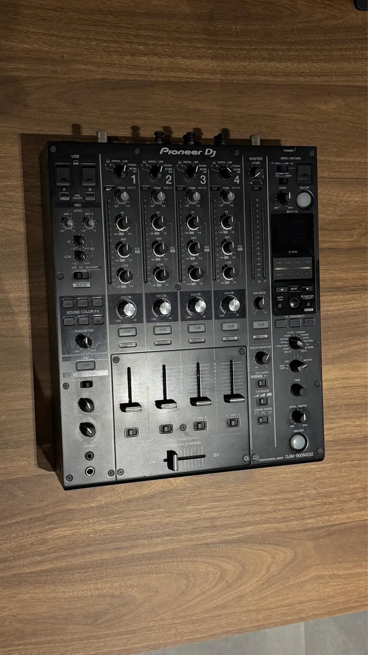 Mixer Pioneer DJM-300S - Equipamentos e Acessórios de Som