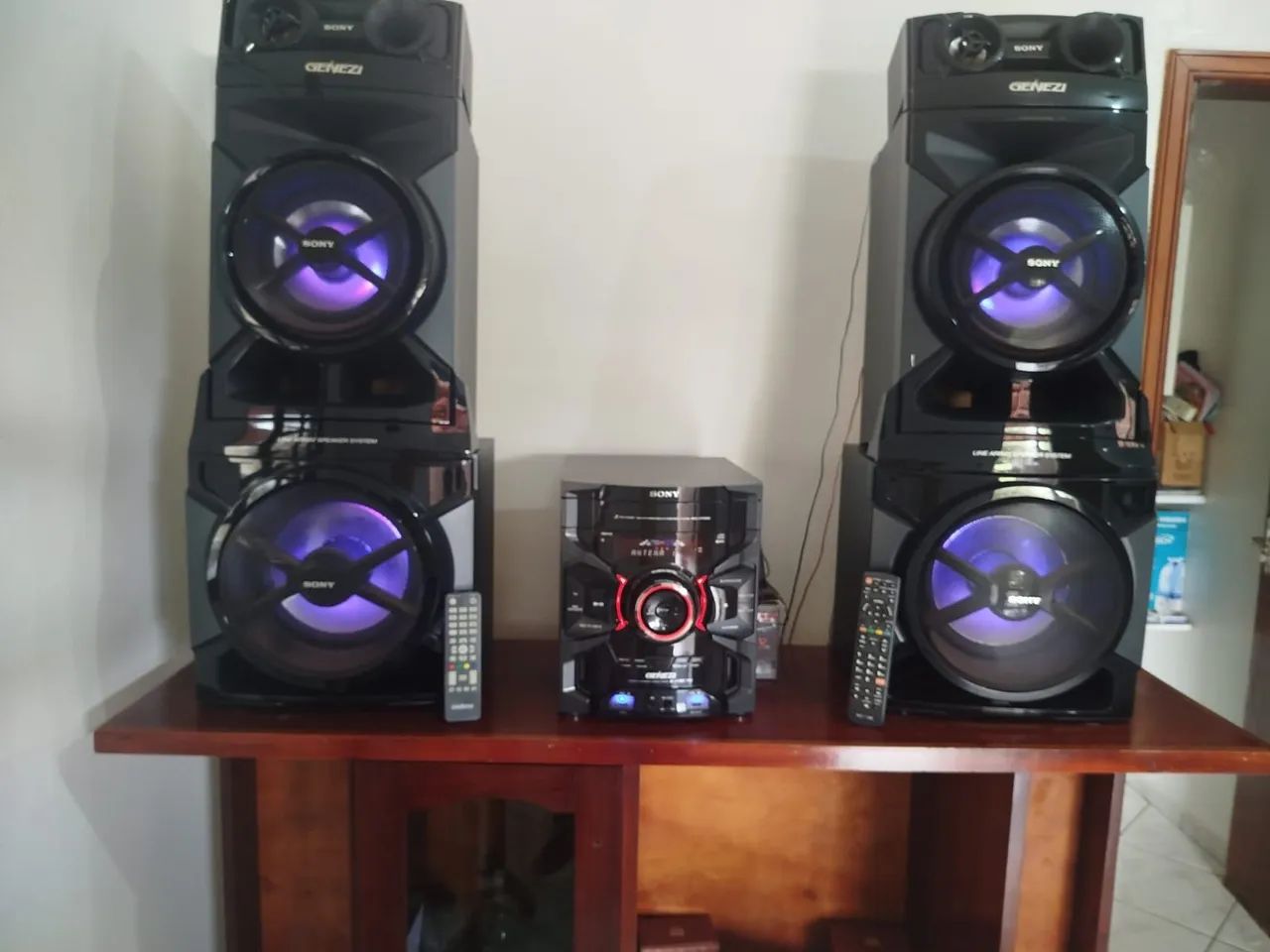 Som Sony genezi  - Foto 2