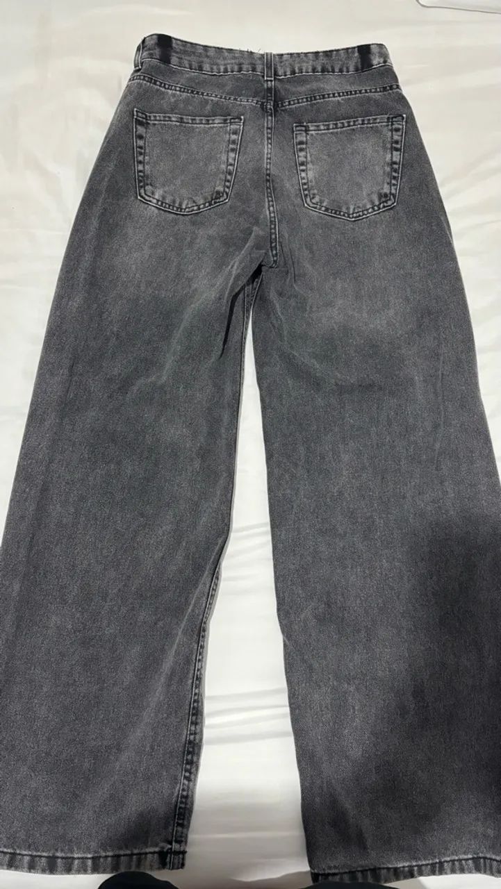 Calça jeans cinza  - Foto 3