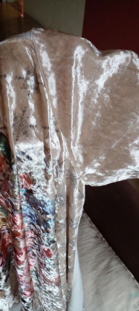 Blusa semi nova tamanho M - Foto 4