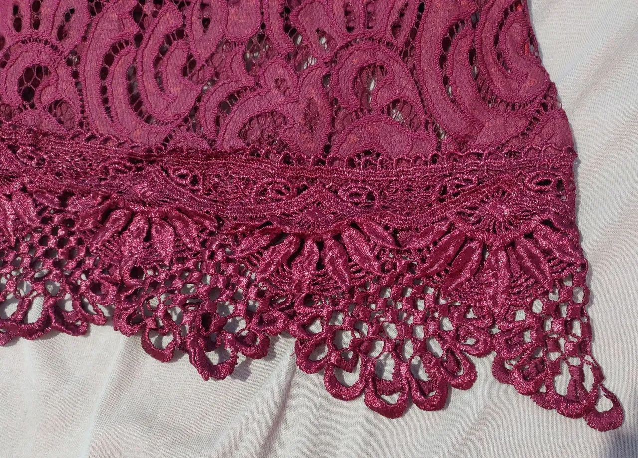 Vestido de Renda - Foto 2