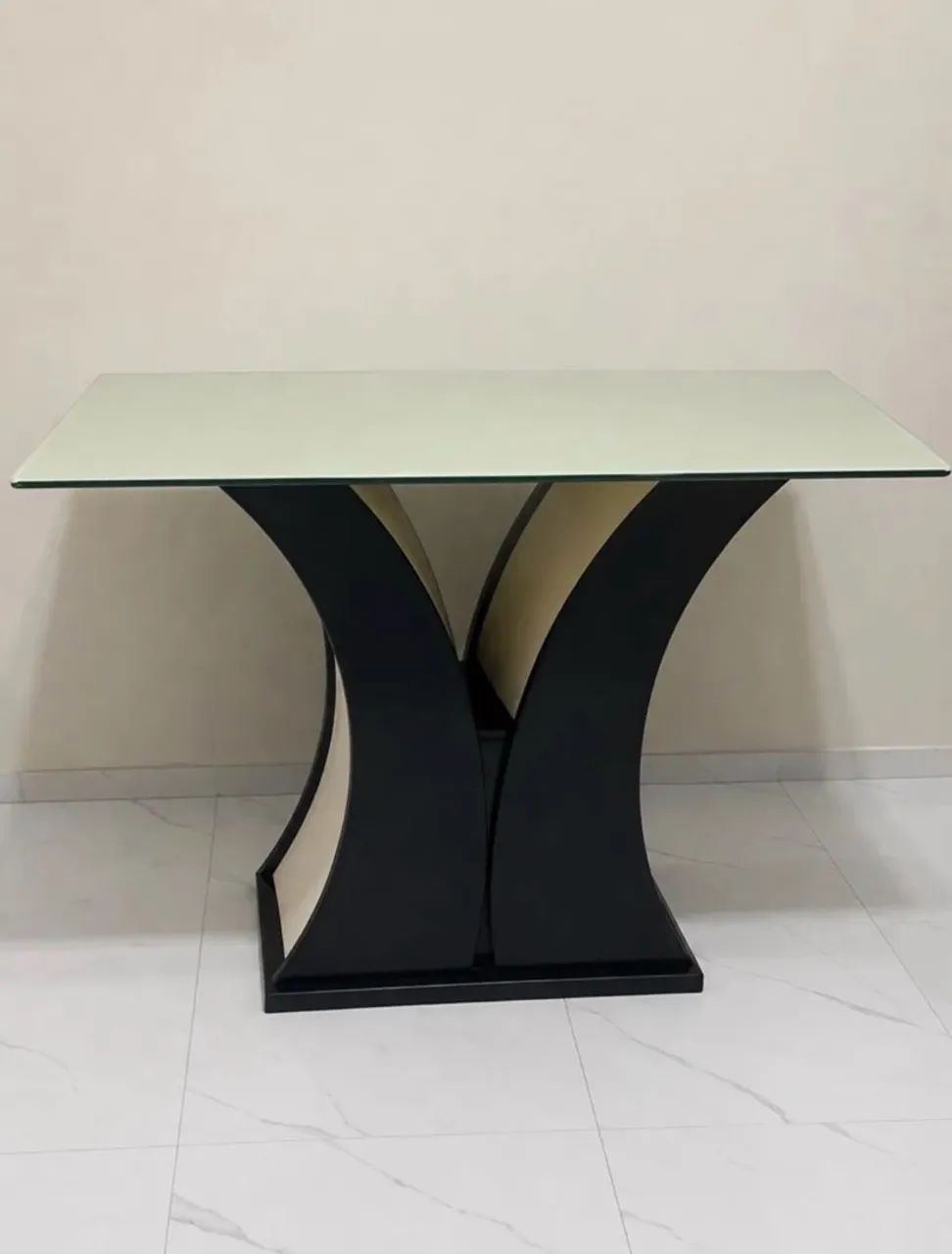 Mesa e sofá 