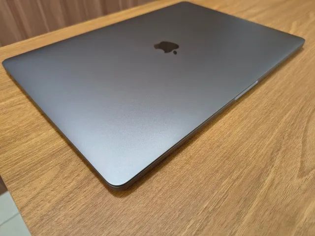 MacBook Pro 15,4? 2019 Core i9 | 32GB RAM | SSD 1TB | Touch Bar
