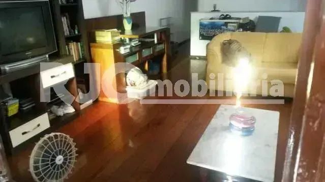 Apartamento de 137 metros quadrados no bairro Vila Isabel com 3 quartos