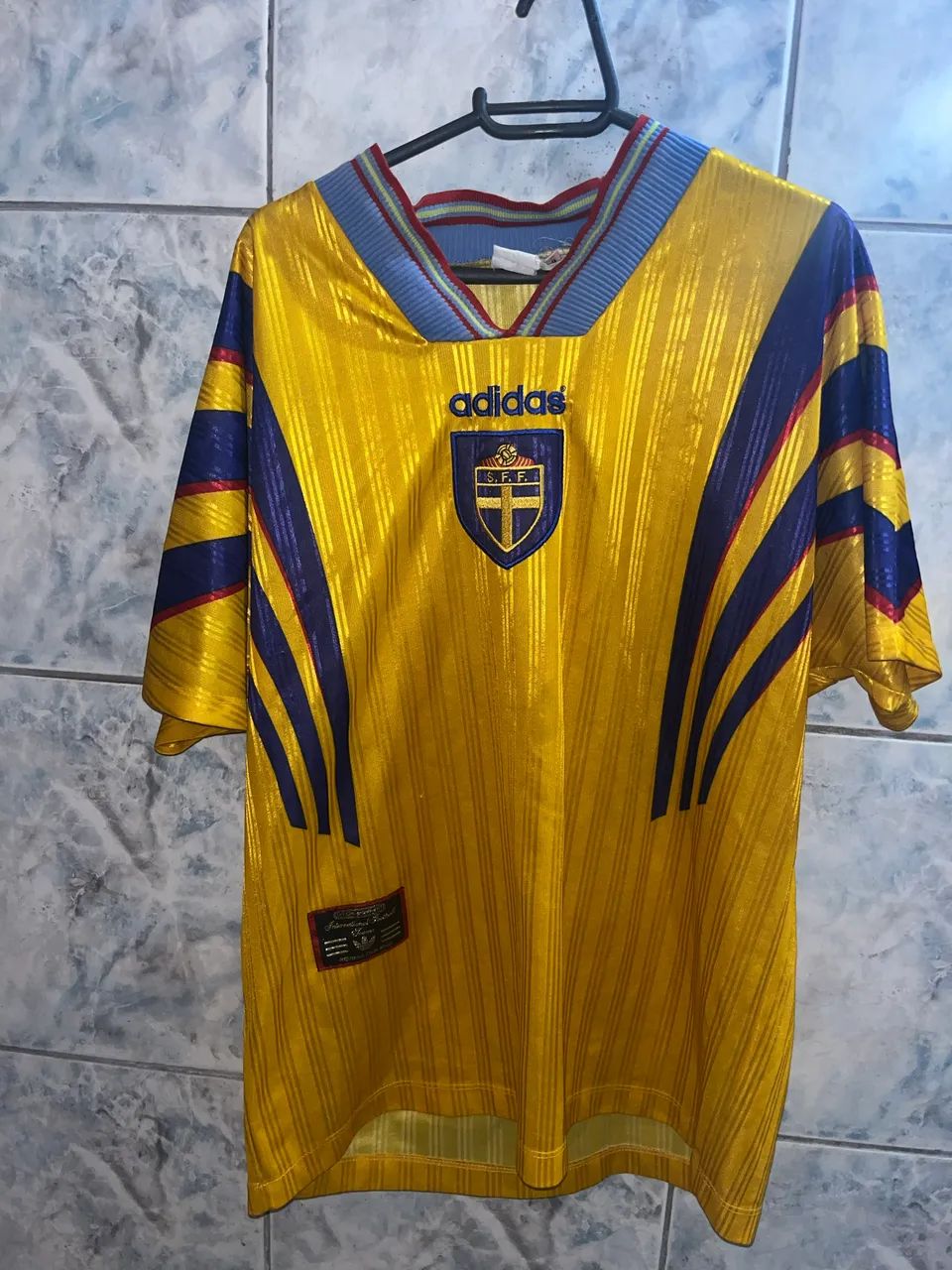 camisa retrô suécia - Foto 3