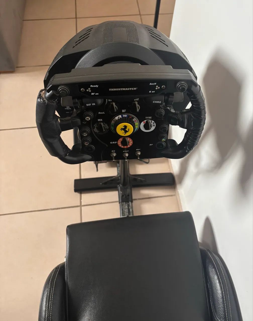 Cockpit e Volante Thrustmaster T300 - Foto 4