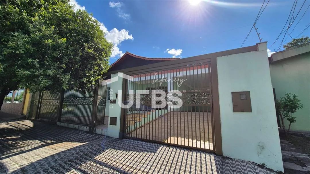 0 - Casa 4 quartos, sendo 4 suítes