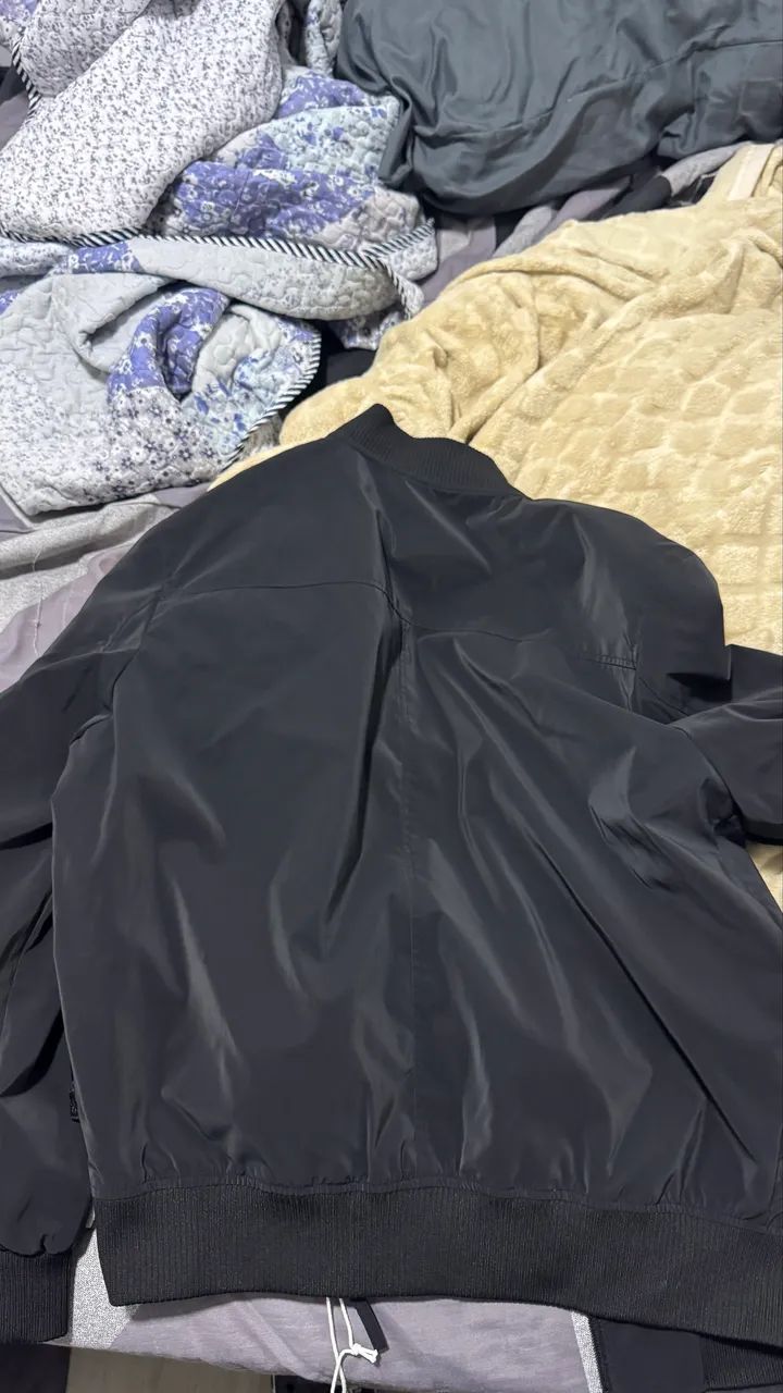 jaqueta zara original nunca usada - Foto 3