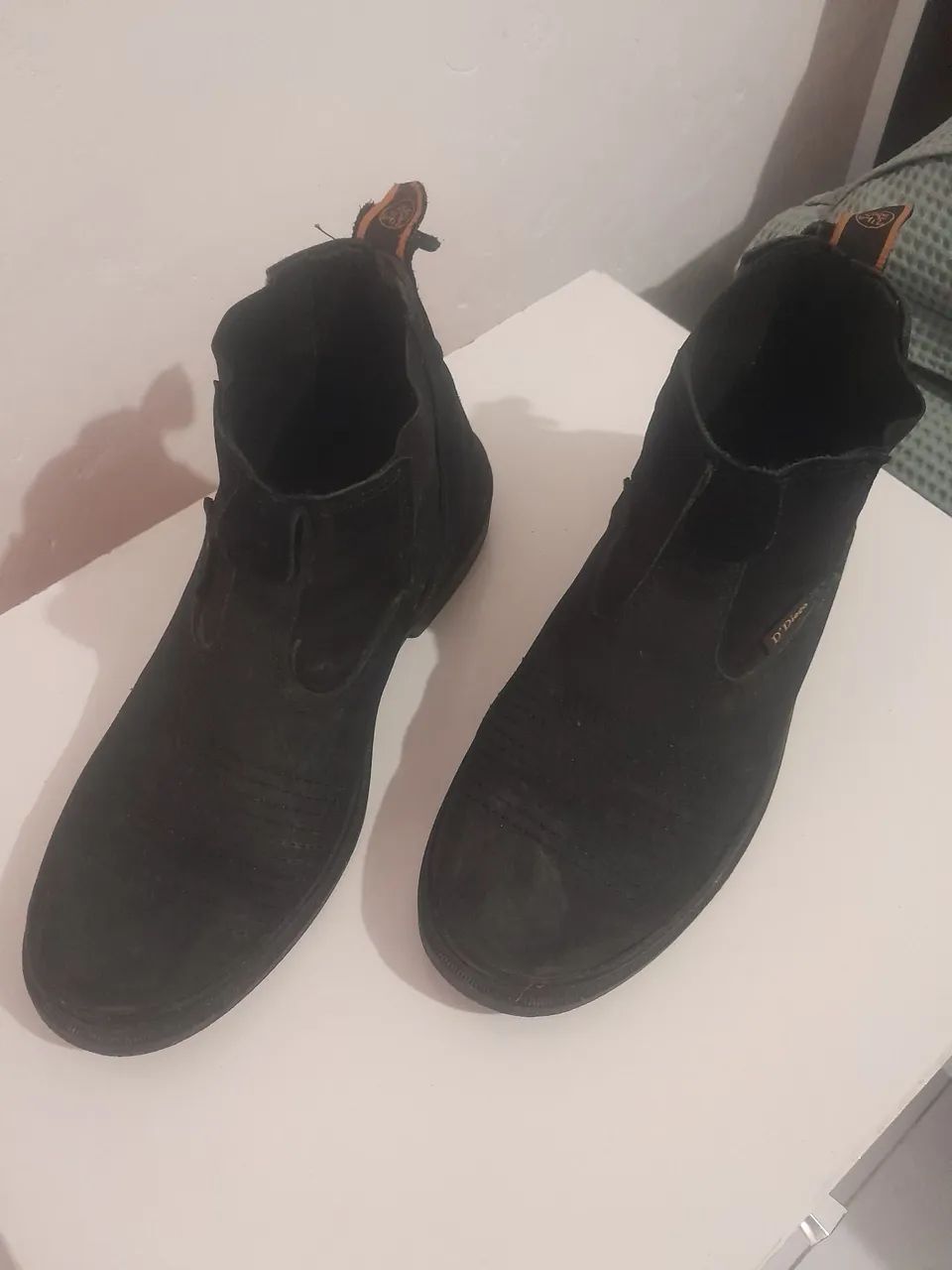 VENDO UMA BOTA EM OTIMO ESTADO  - Foto 2