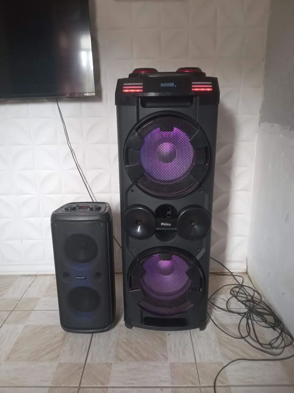Caixa som Philco 