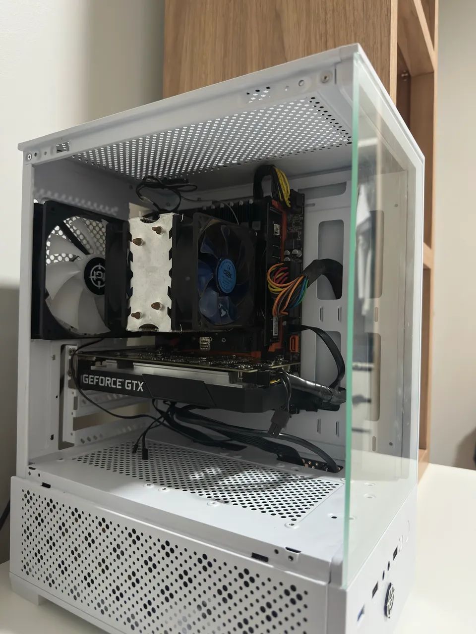 PC GAMER EM ÓTIMO ESTADO!!  - Foto 2