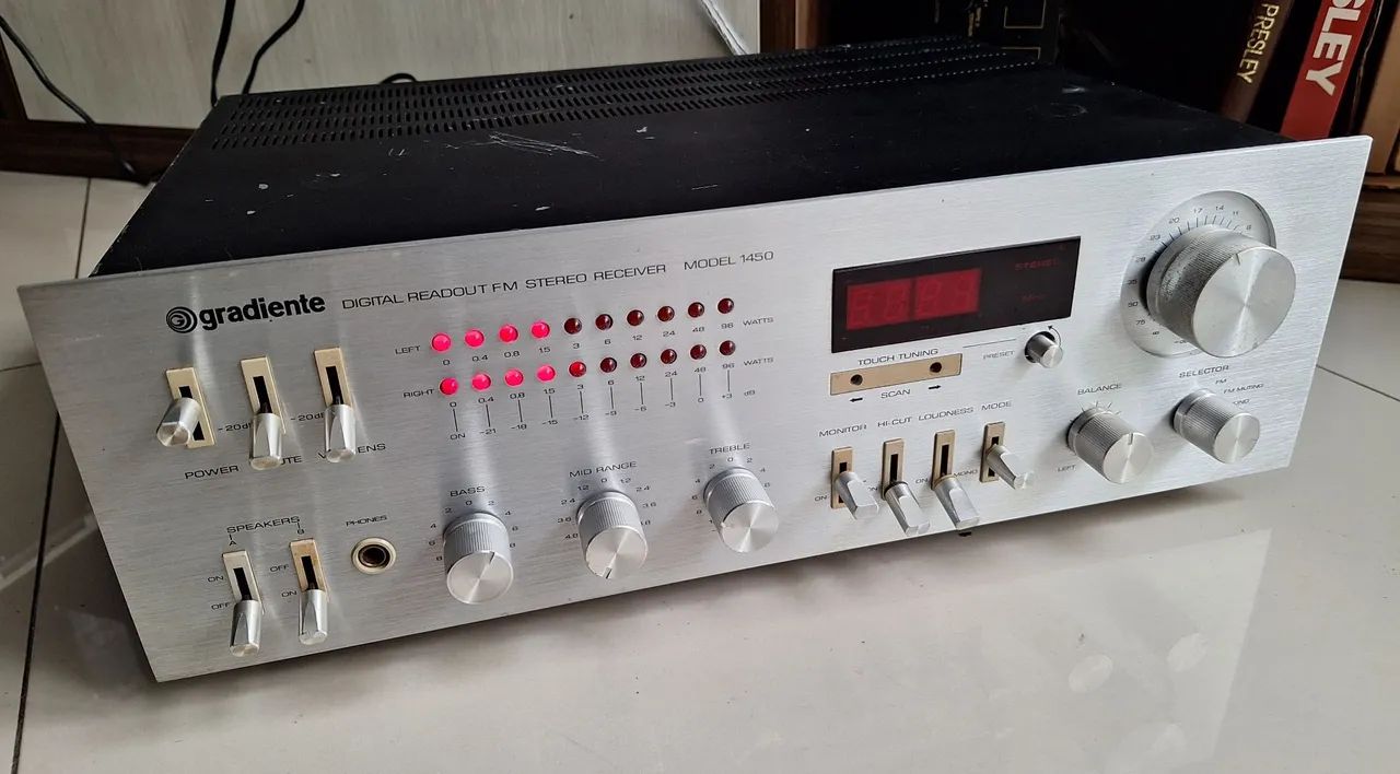 RECEIVER GRADIENTE MODEL 1450 ,