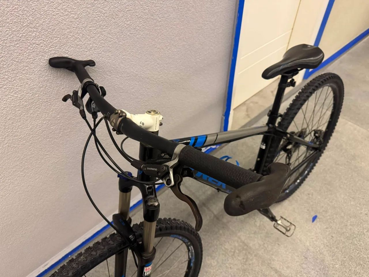 BICICLETA TREK X-CALIBER ARO 29 - Foto 4