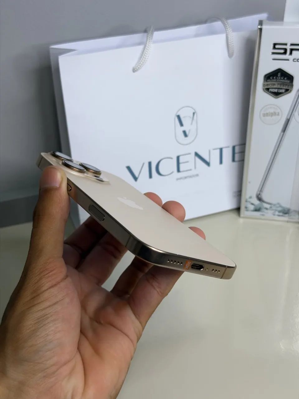 iPhone 16 Pro Desert Titanium 128GB - Foto 2