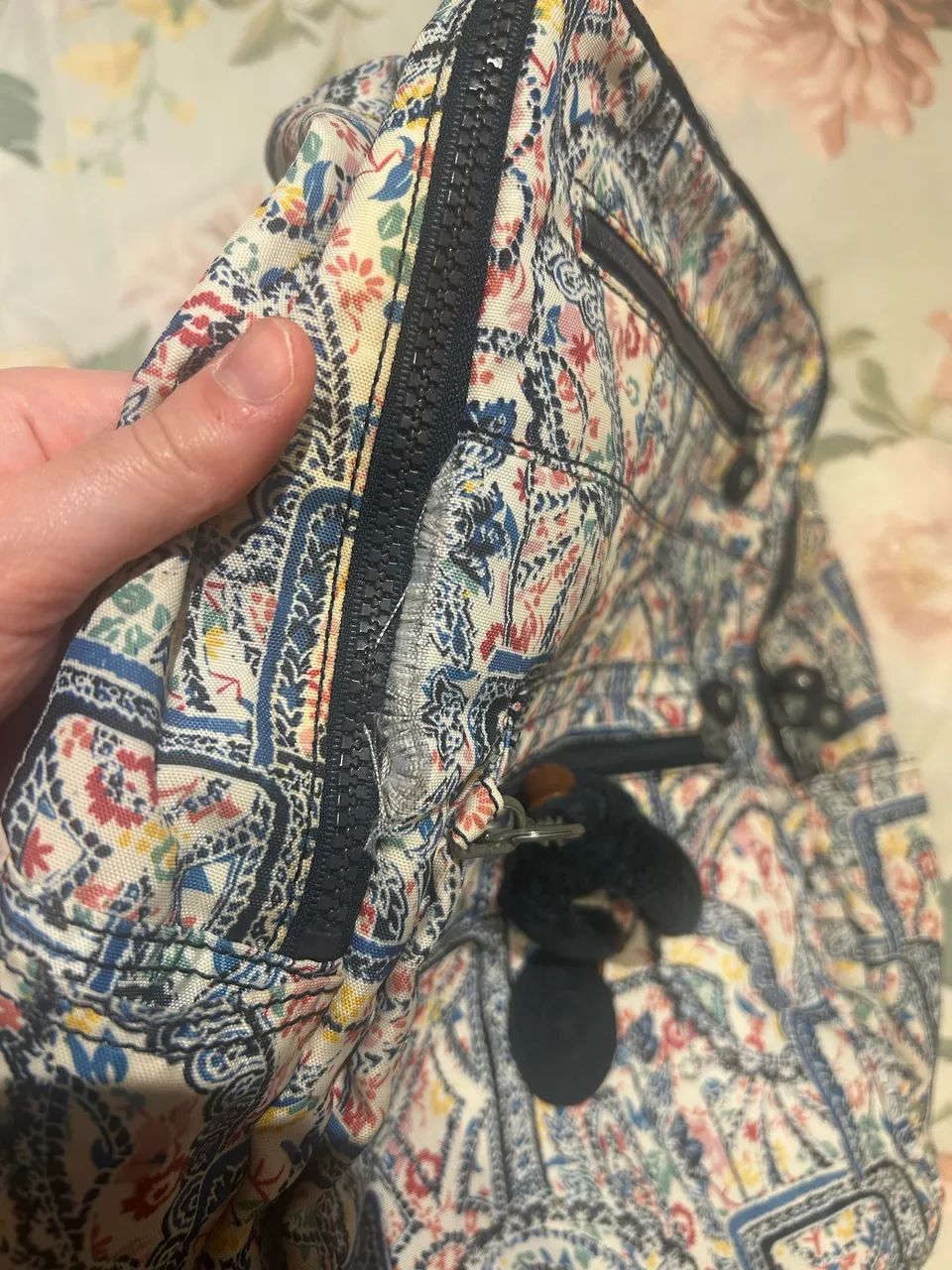 2 BOLSAS KIPLING PELO PREÇO DE 1 - Foto 4