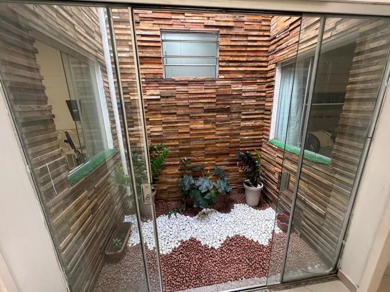 CASA CONFORTAVÉL NA CIDADE NOVA 1 - Foto 2
