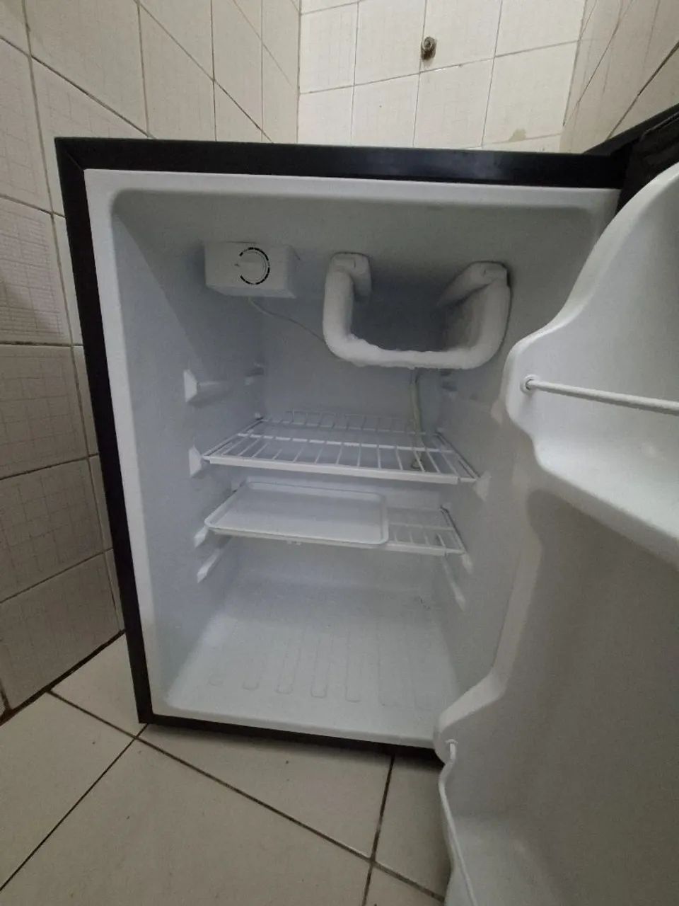 Frigobar Philco 68L - Foto 4