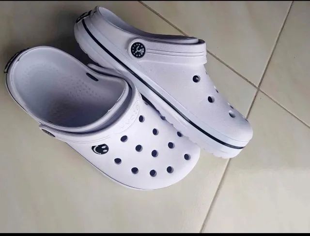 Scrub e crocs - Foto 2