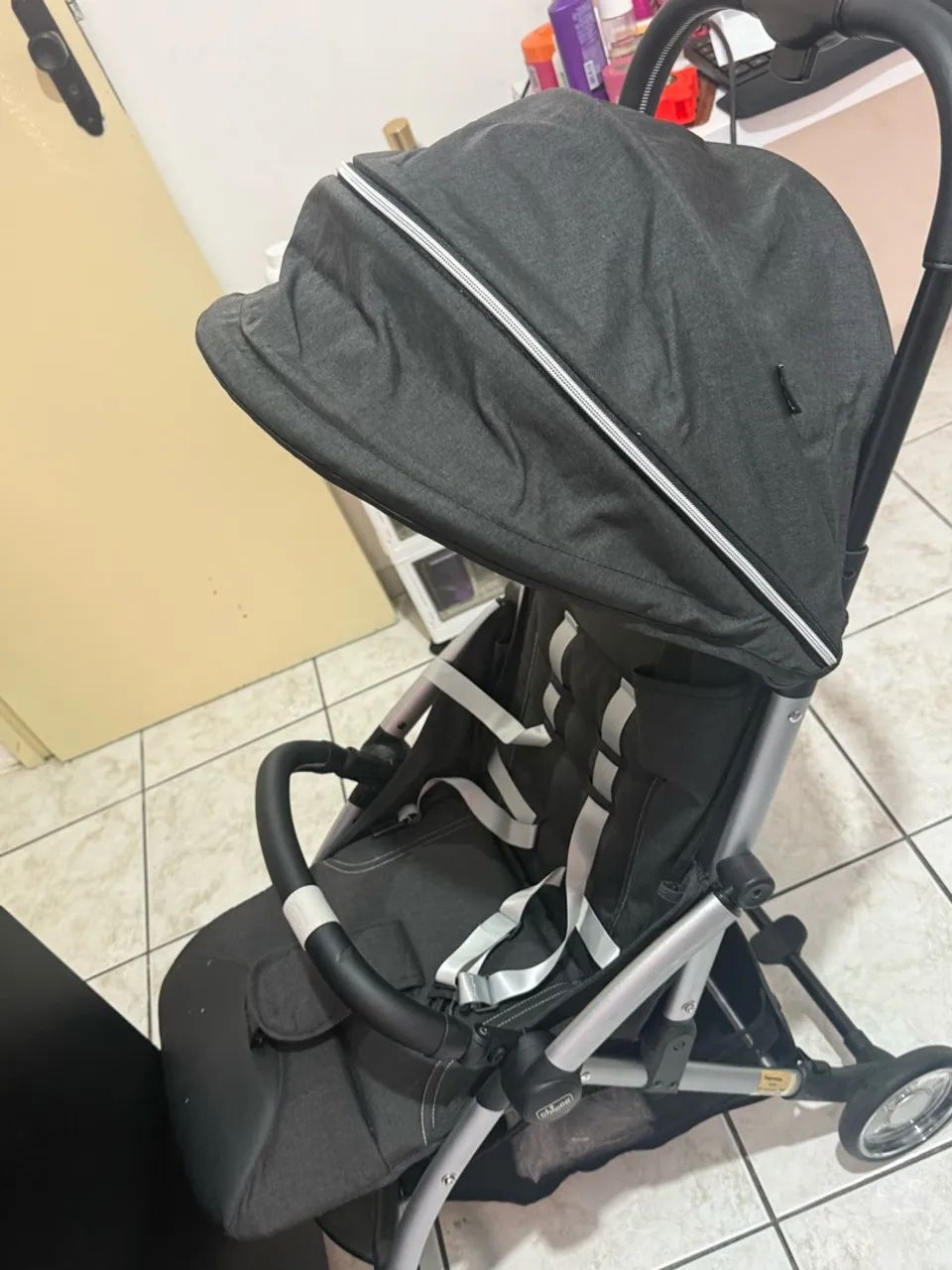 Carrinho de bebê Chicco - Foto 4