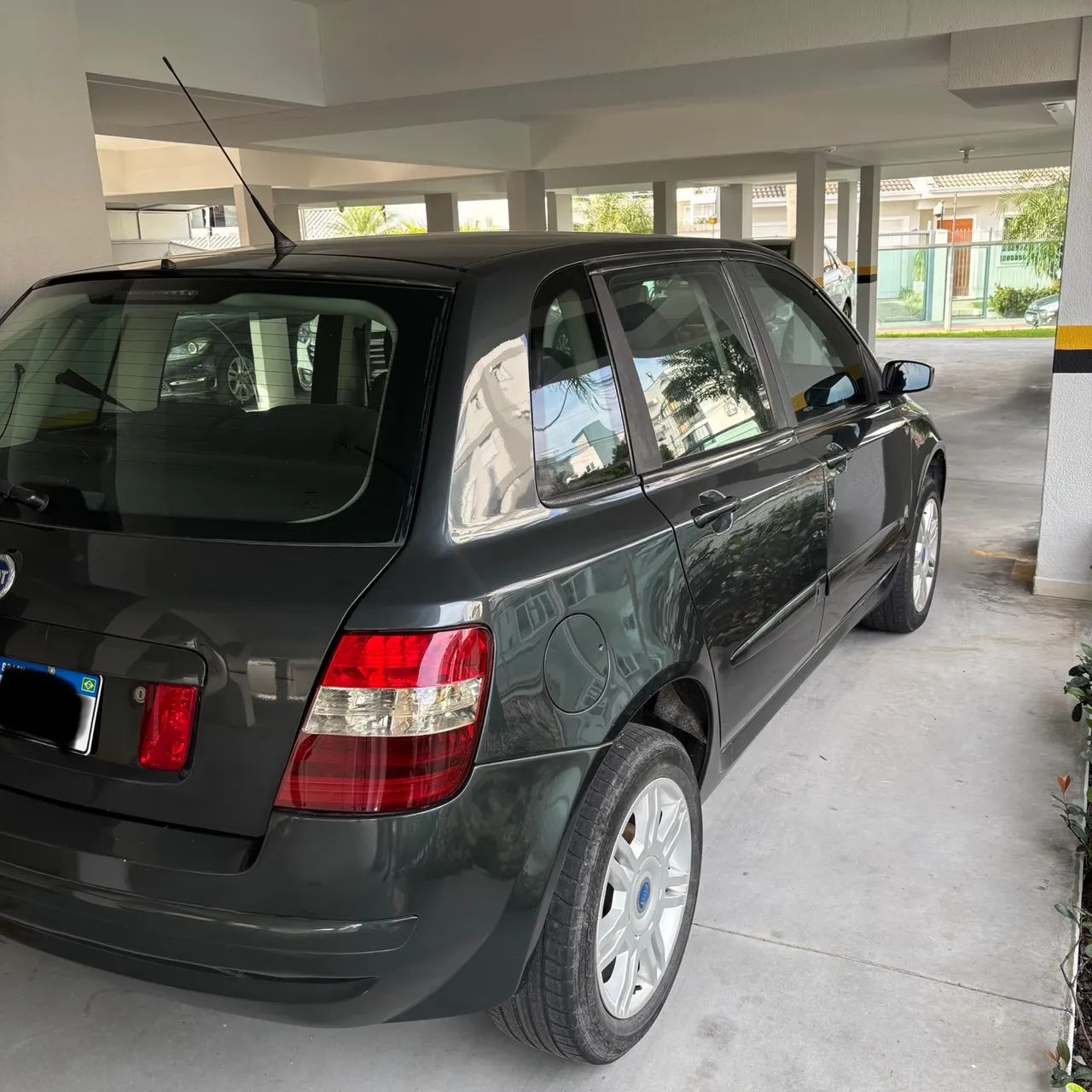 Fiat Stilo 1.8/ 1.8 Connect Flex 8V 5P 2007 - Foto 2
