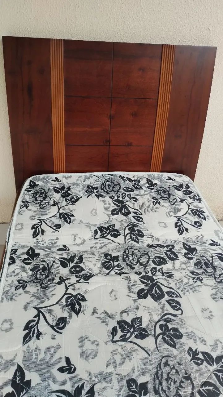 Cama solteiro madeira com colchão D33