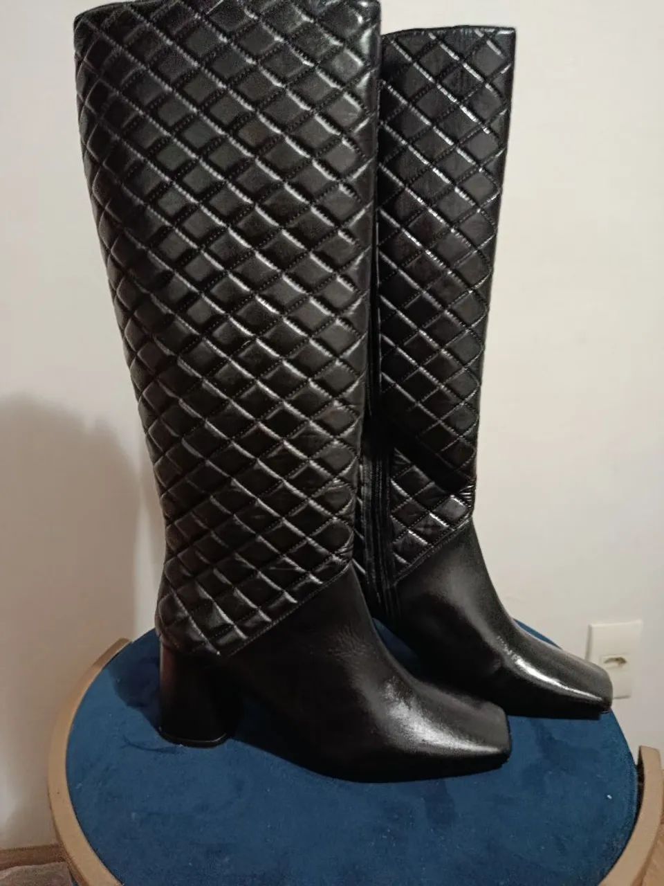 Bota Couro UZZA  - Foto 2