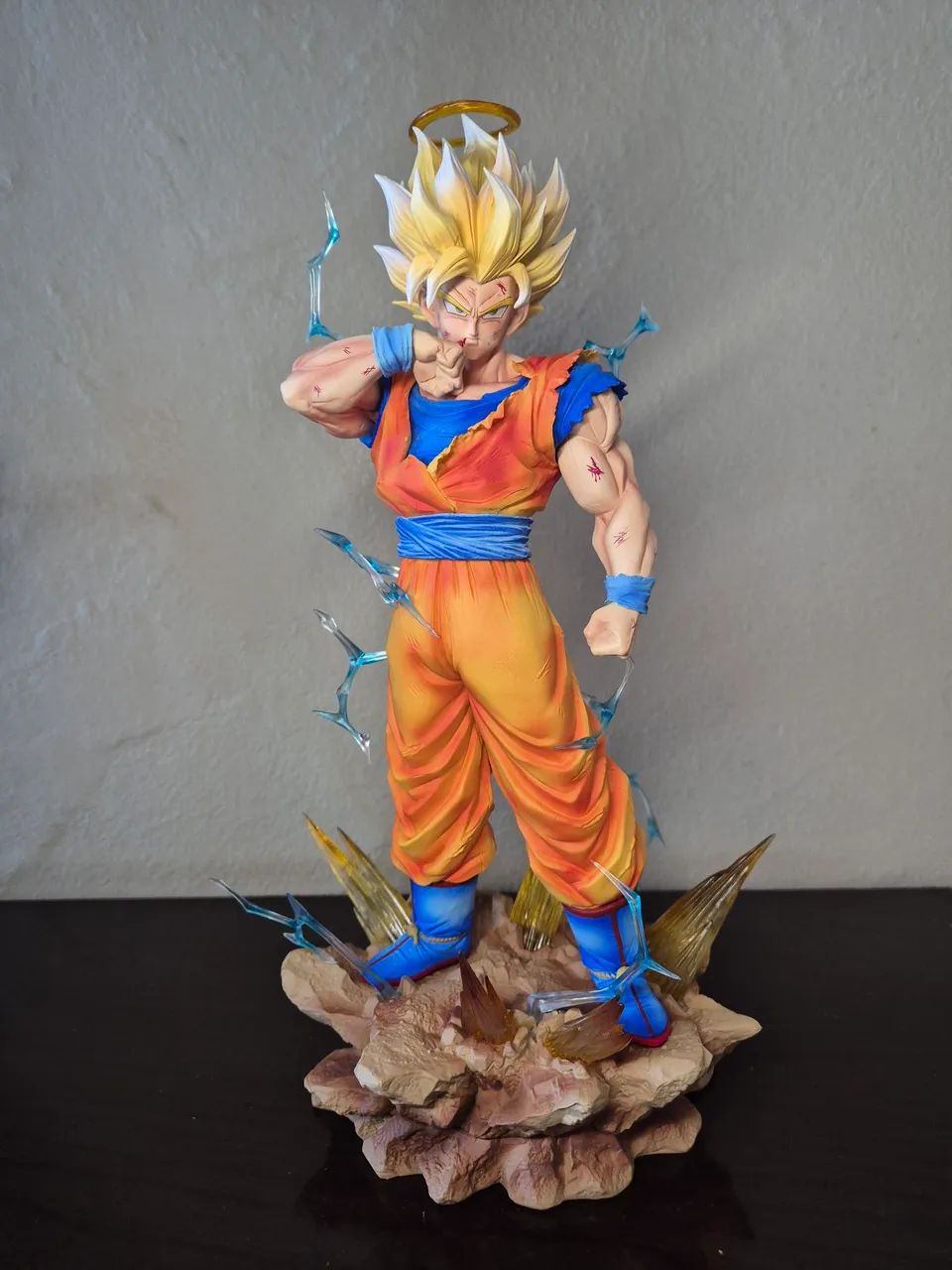 Action Figure Goku SSJ2 / BDZ - Base Diorama - Foto 3