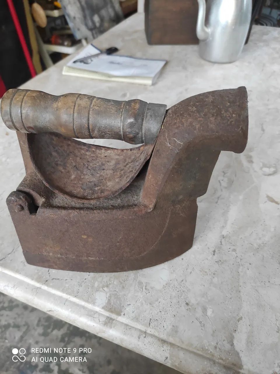 Ferro de passar roupas antigo,brasa: - Foto 4