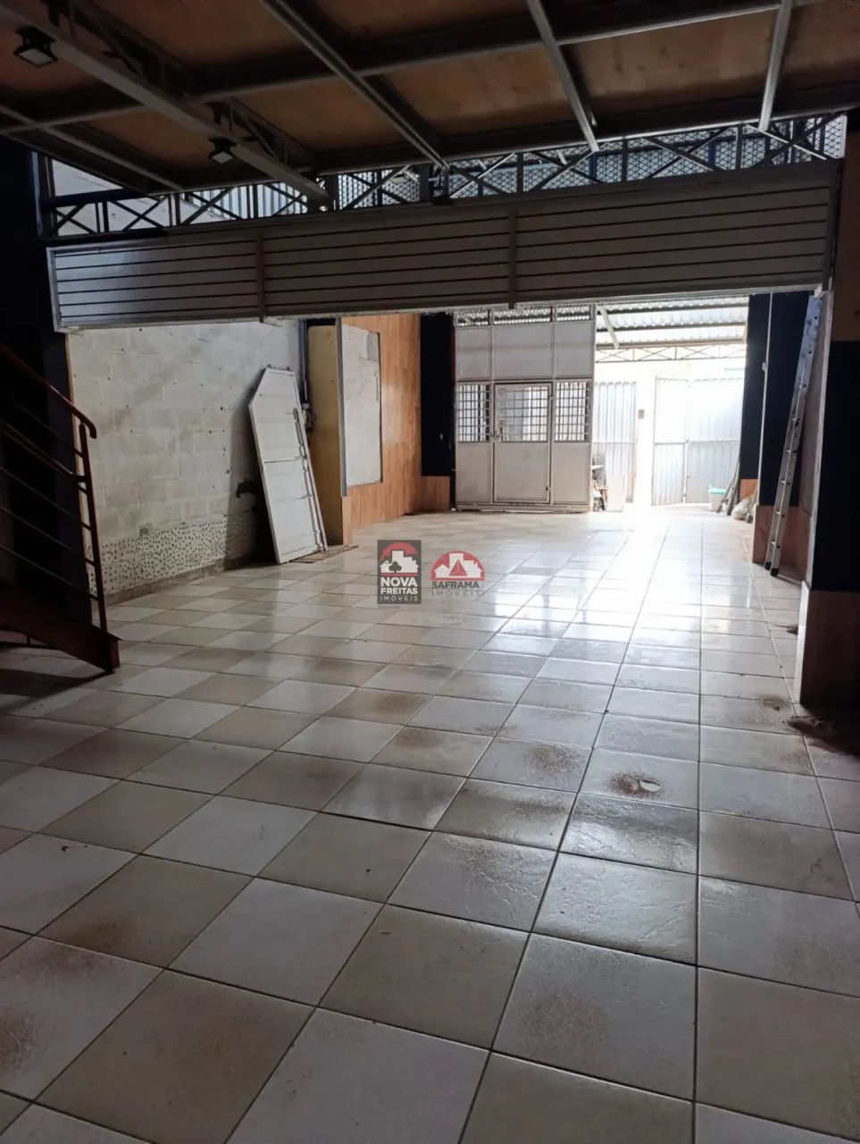 Galpão de 200 metros próximo a UBS - Foto 3